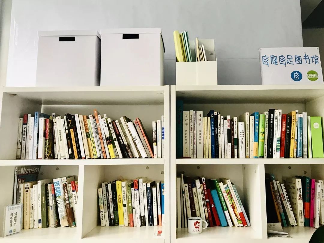 怎么卖书 39c766a2ad994f7bad15e7d3556a997e.jpeg