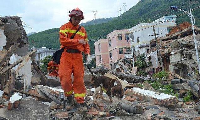 原创宜宾珙县5.6级地震,地震来了怎么逃?往哪里逃?