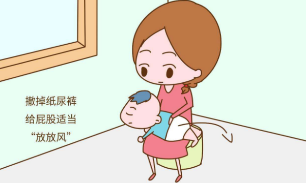                     让小宝宝远离“红屁屁”，新妈妈要学会“八步法”！