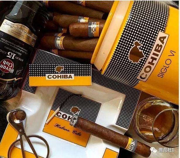 历史学家们认为,cigar band 是由荷兰的雪茄制造商与1830年发明的,他