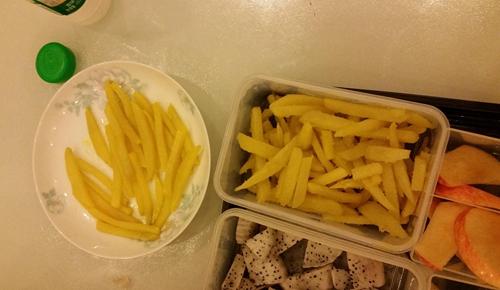                     儿科医生：4种常见的食物，娃睡前别吃，现已有孩子停止发育