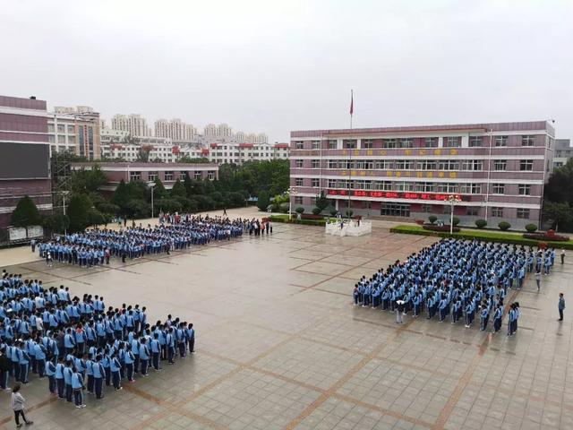 宁夏长庆高级中学开展六个一学校毒品预防教育工作