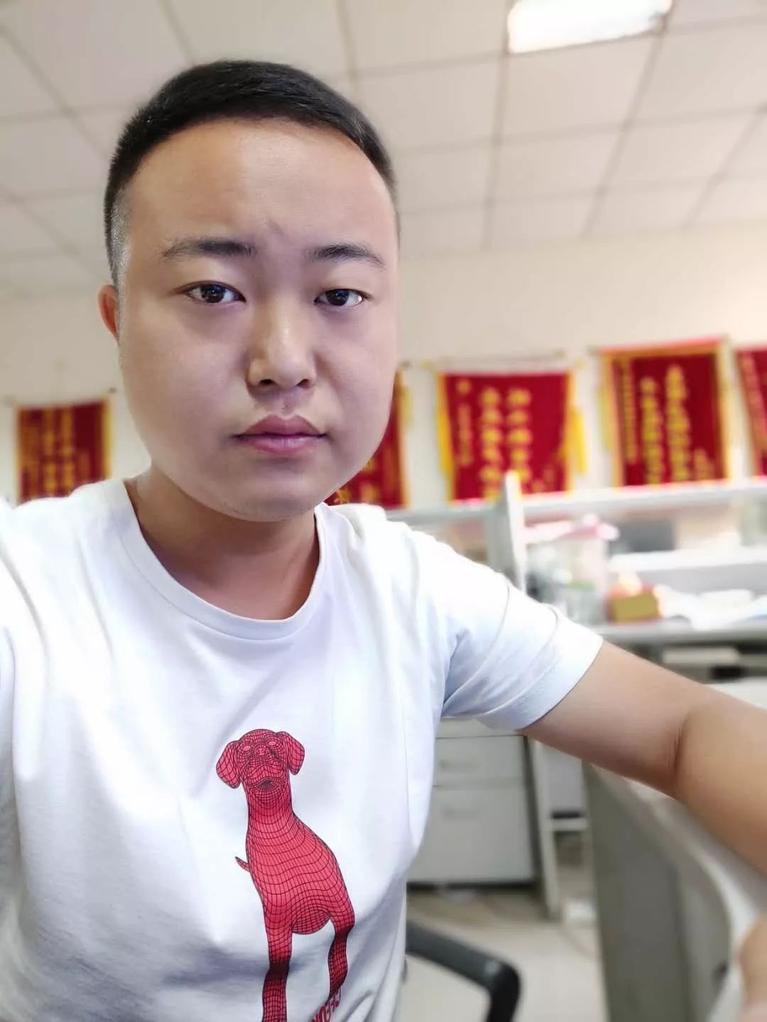 进行 创意主持,即兴评述,妙语连珠等环节的pk 领队:赵东洋  导师