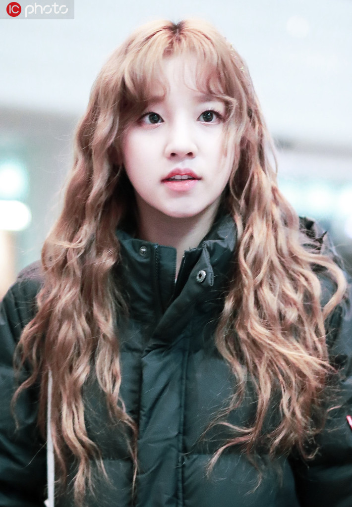 小姐姐们都爱“大妈头”?因为烫了“羊毛卷”的感觉像极了爱情