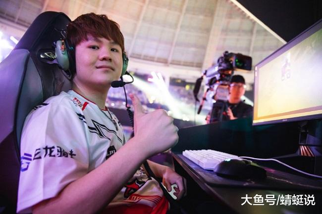 什么叫做毒奶视频 01725f8c20ed427180c5167a1ea2bf5f.jpeg