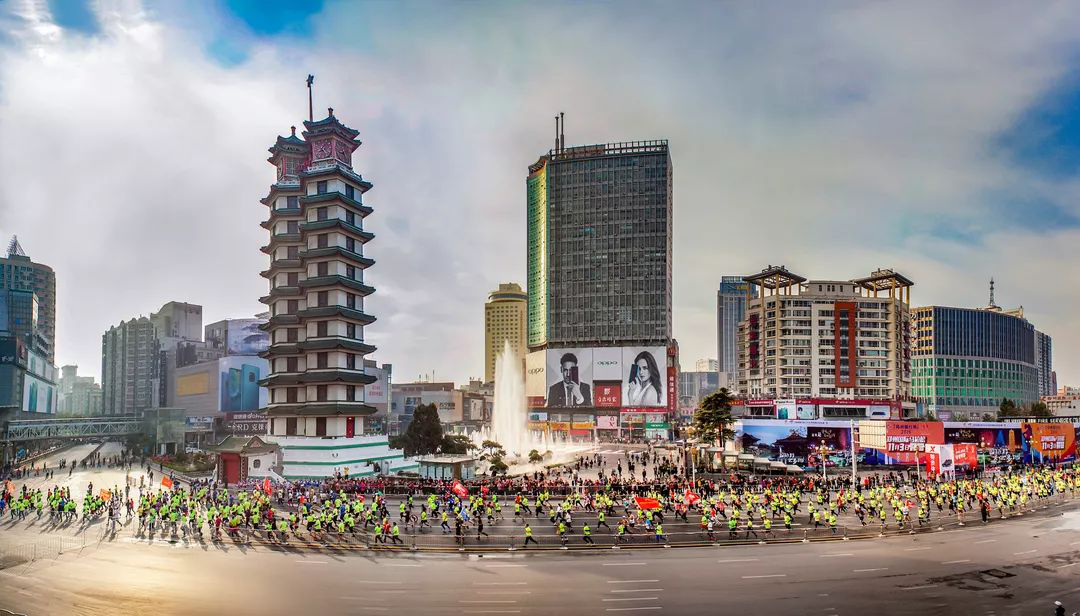 郑马7月9日报名引关注:众多跑友期待这场最“中”的马拉松 丁香五月色香综合缴情