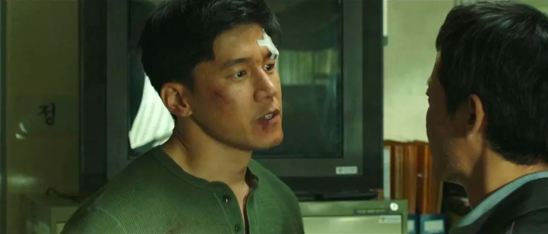 韩国又出了一部爽到爆的动作片,过瘾!