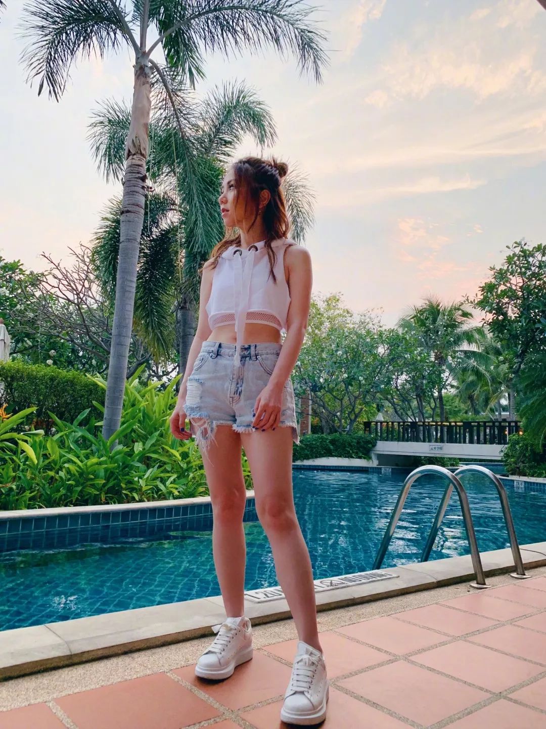 进来挨打 | 邓紫棋的发型师又被骂