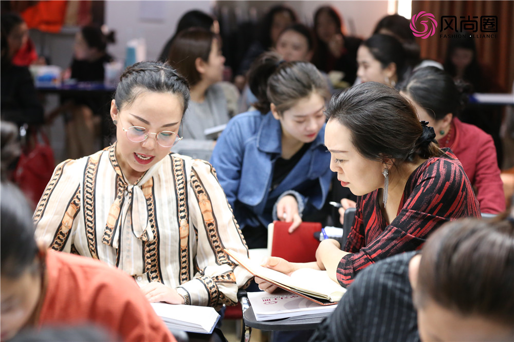 为什么培训师职业发展研修班如此受欢迎