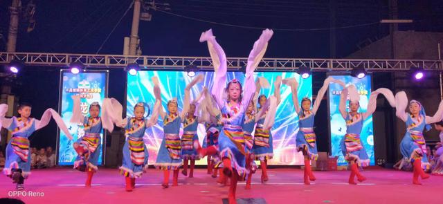 哒哒哒哒舞完整的 86e051a3f0f8496ba88e1bb0b7cb806c.jpeg