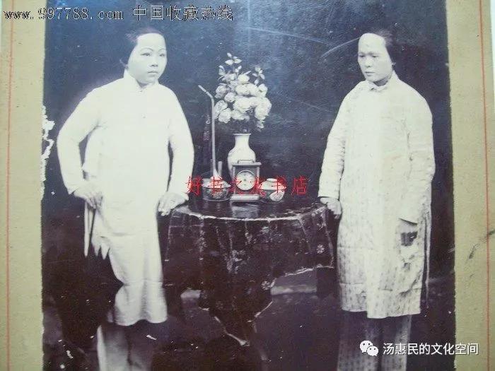 你要我v背景,你不戒?你上抽小烟,下抽"背景",你吃视频,放轻巧屁!不染灯草大烟图片