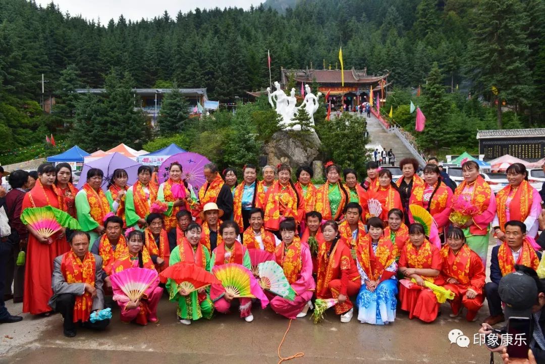 "歌儿如潮,花儿如海" 又是一年一度莲花山"花儿会"_康乐县