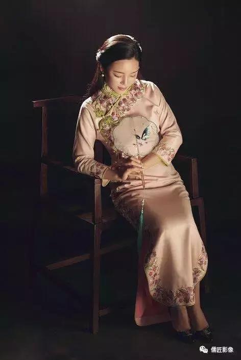 奥林婚纱摄影_婚纱摄影(3)