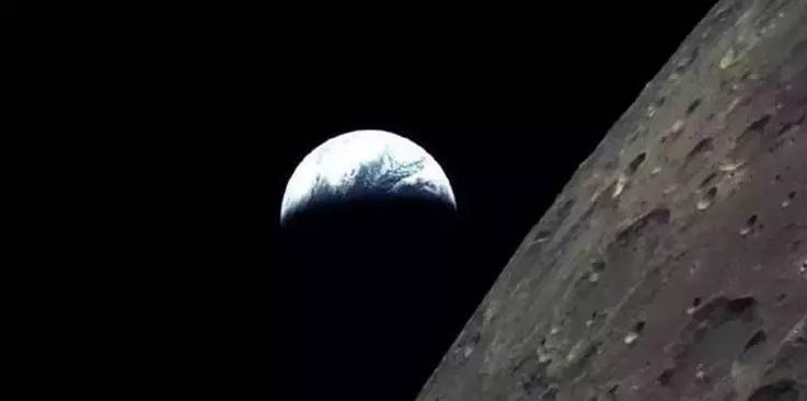 玉兔2号月球背面照片 cafb7b620e0e401b967412a8f16fc019.jpeg