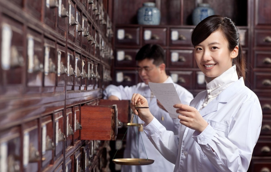 什么叫中医师承 fd989f17ed684e9291d3d97a6d55e8d6.png
