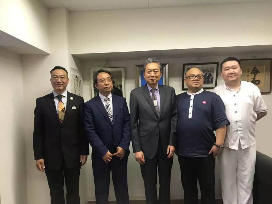 华人社会宾子维书维画日本展成功闭幕