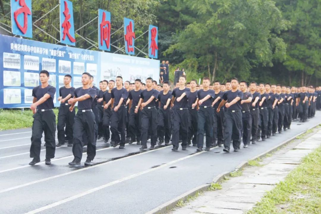 什么大学毕业能进铁路 0ab525efc27b4b9db5b17019278a481b.jpeg
