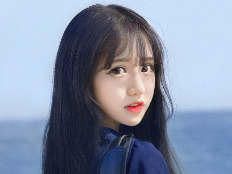多少岁才算是未成年少女 2c996ff3af83435e8fd6438dfc98d213.png