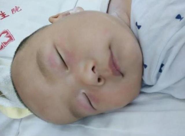                     原创            带宝宝打预防针时，家长别犯这4个禁忌，很多人都中招了