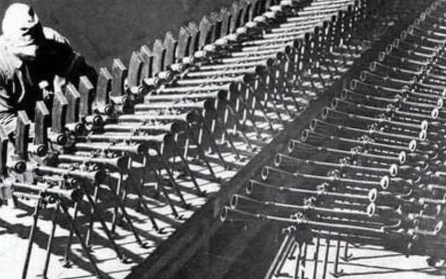 抗战期间, 一个步兵连9挺轻机枪, 这个作战部队会是什么水平?