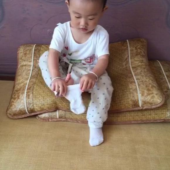                     劝告：夏天再炎热，也别这样带娃，4件“糊涂事”，宝妈不要做
