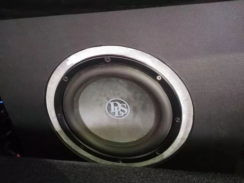 丰田卡罗拉音响改装 我对声音极致追求