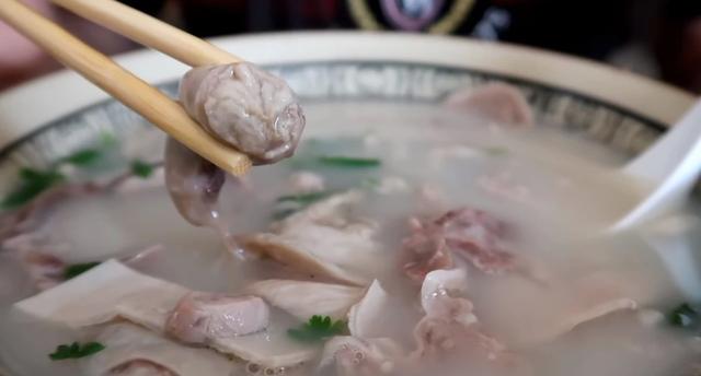                     孩子长身体，这3种汤尽量少喝，损伤肠胃，不利于身高发育