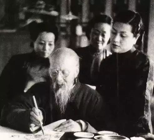 搞艺术的男人,没一个“好东西”! 三级电影