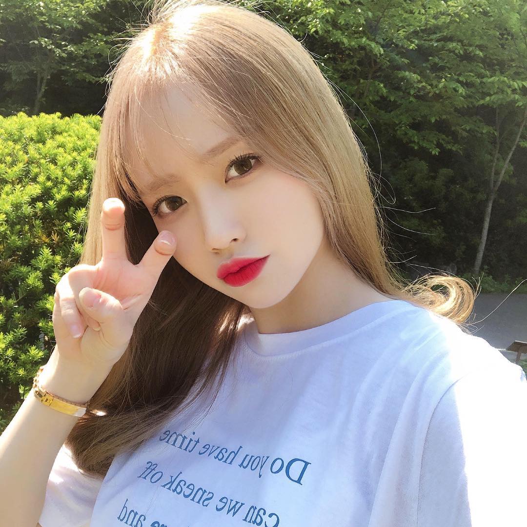 韩国美女,天生丽质,清丽脱俗,合辑一30张