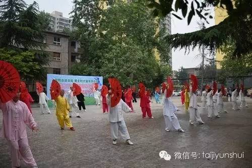 杨式八十五式太极拳使用方法歌谣，收藏起来，万一那一天用到了呢？