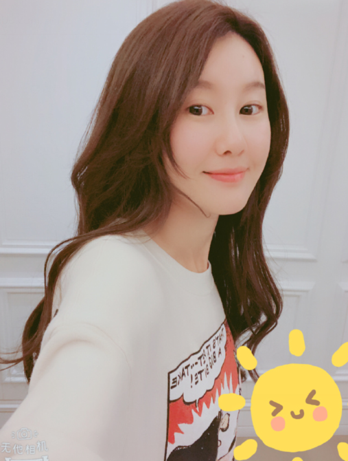 王宝强女友冯清正面照 a6abacda84c14262805e44eacf7a53ac.png