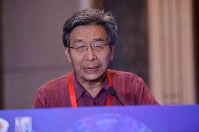 高度近视眼底病变影响因素_天津眼科国际论坛_外伤性视网膜脱离急诊救治
