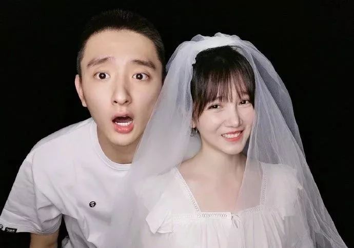 婚纱证件照_证件照蓝色背景(2)