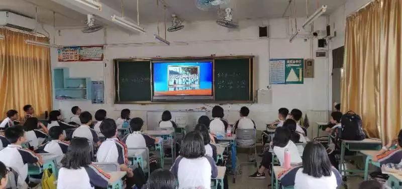 东莞市厚街湖景中学20182019学年第二学期法制教育暨暑假安全教育活动
