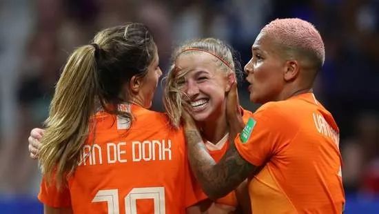 世界杯绝杀决赛 cab4cd69bbc24068b96bd0eb6a0e7a1c.jpeg