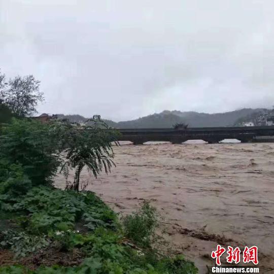 松溪县人口_福建持续暴雨 闽北松溪县城区积水