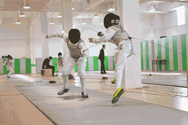 29.9元抢购原价360元的击剑体验课!