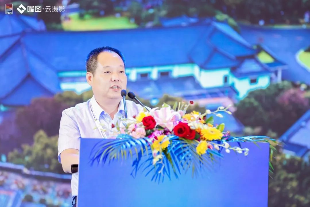 杭州市商务局党组成员,巡视员张铭