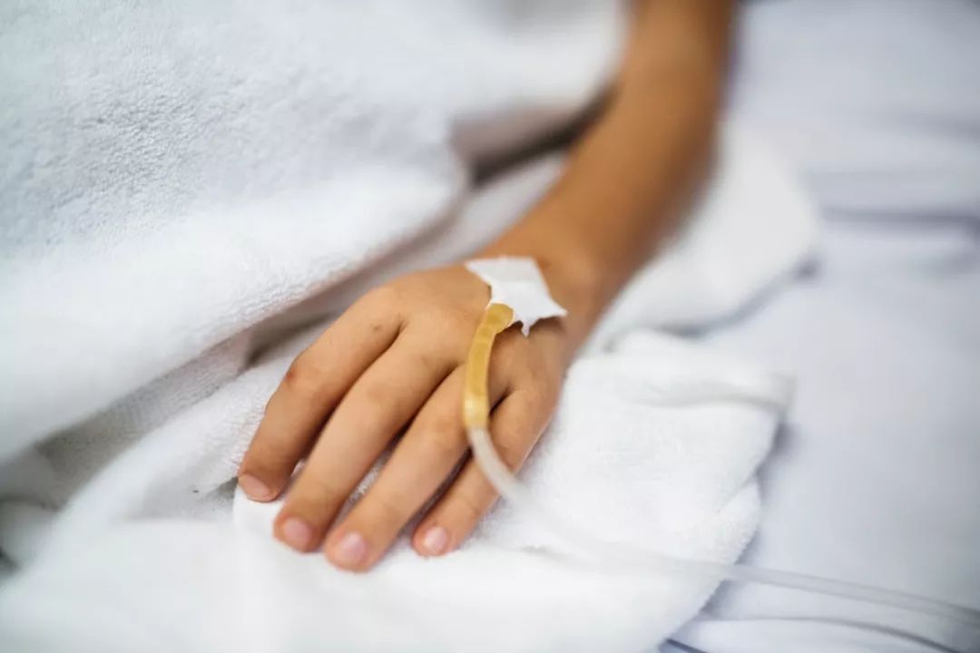 35岁二胎妈妈查出胃癌晚期,她的朋友圈让无数人泪奔:这世上除了生死,都是小事! 人Av在线影院网址大全