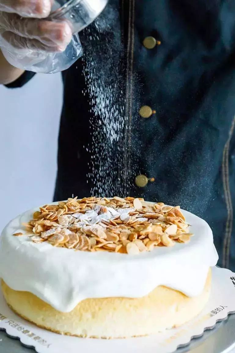 佛山 | 风靡全佛山的抖音网红“熊猫不走蛋糕”来袭!