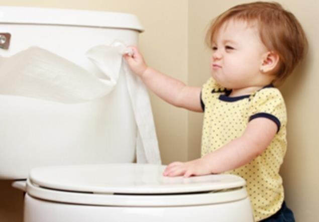 穿紙尿褲寶寶和「把尿」寶寶，2歲後有何差距？寶媽不妨提前了解 未分類 第3張