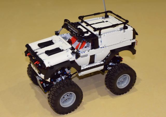 1500+零件的小米积木越野车,买一个送给熊孩