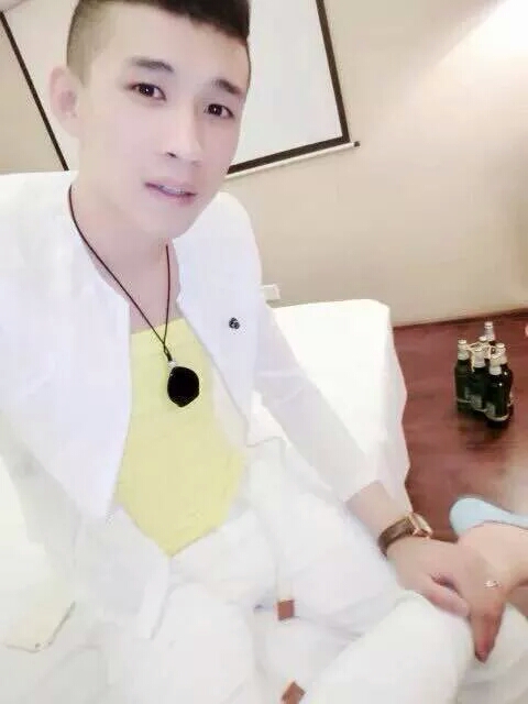 天佑收听说唱之神rap祥龙金曲而复出网络,他真