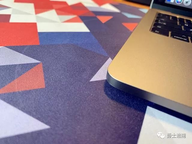 苹果新款笔记本电脑有什么瑕疵
