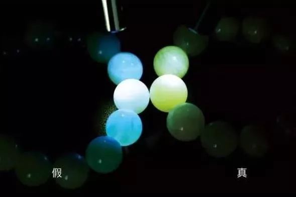 1块钱的塑料吊坠冒充蜜蜡?看完假蜜蜡的制作