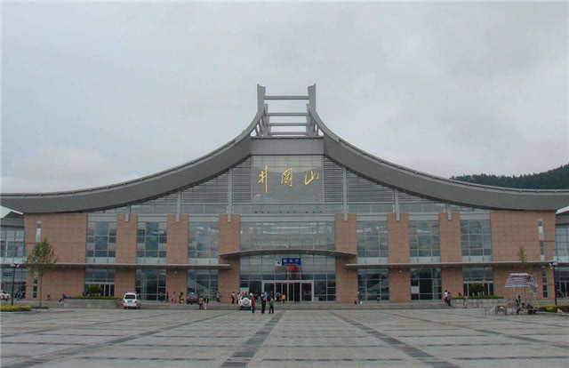 井冈山市属于吉安吗 7ce3a6a445a24104b191f8f92432b9ab.jpeg