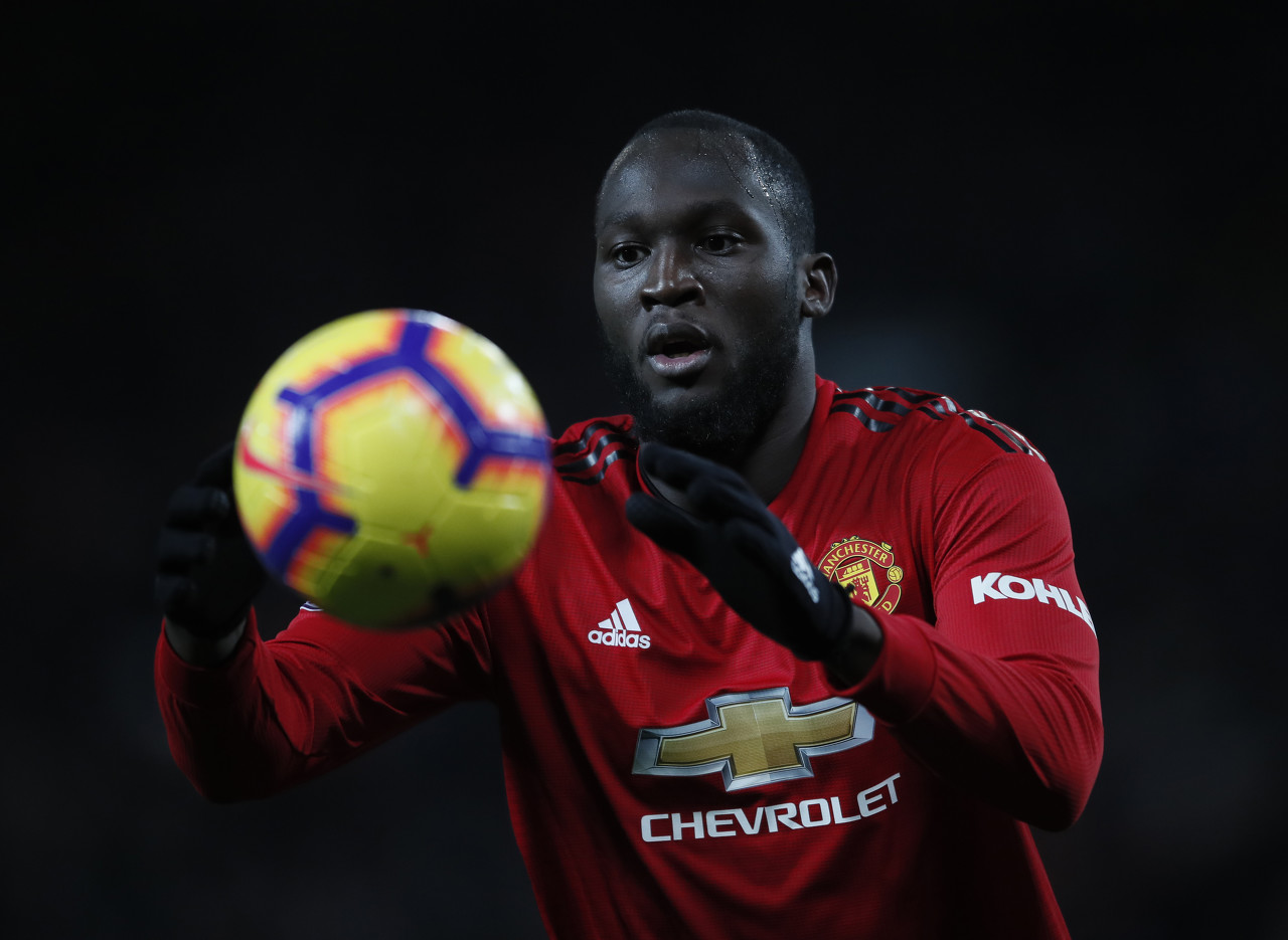 意媒:签卢卡库,国米想将纳因或二弟加入交易被