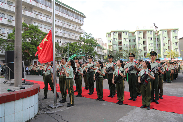 武警钦州支队：联合驻地小学纪念全民族抗战爆发82周年