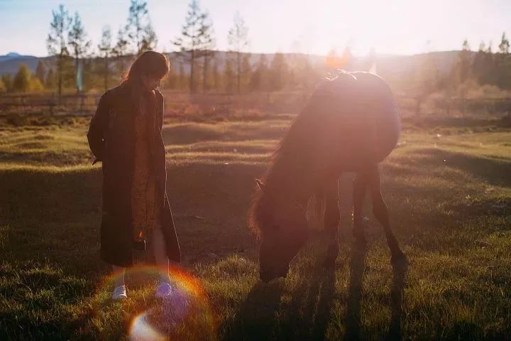 拍照如何拍出电影效果 97f6a80dde6b46919d076269b8a58dbf.jpeg