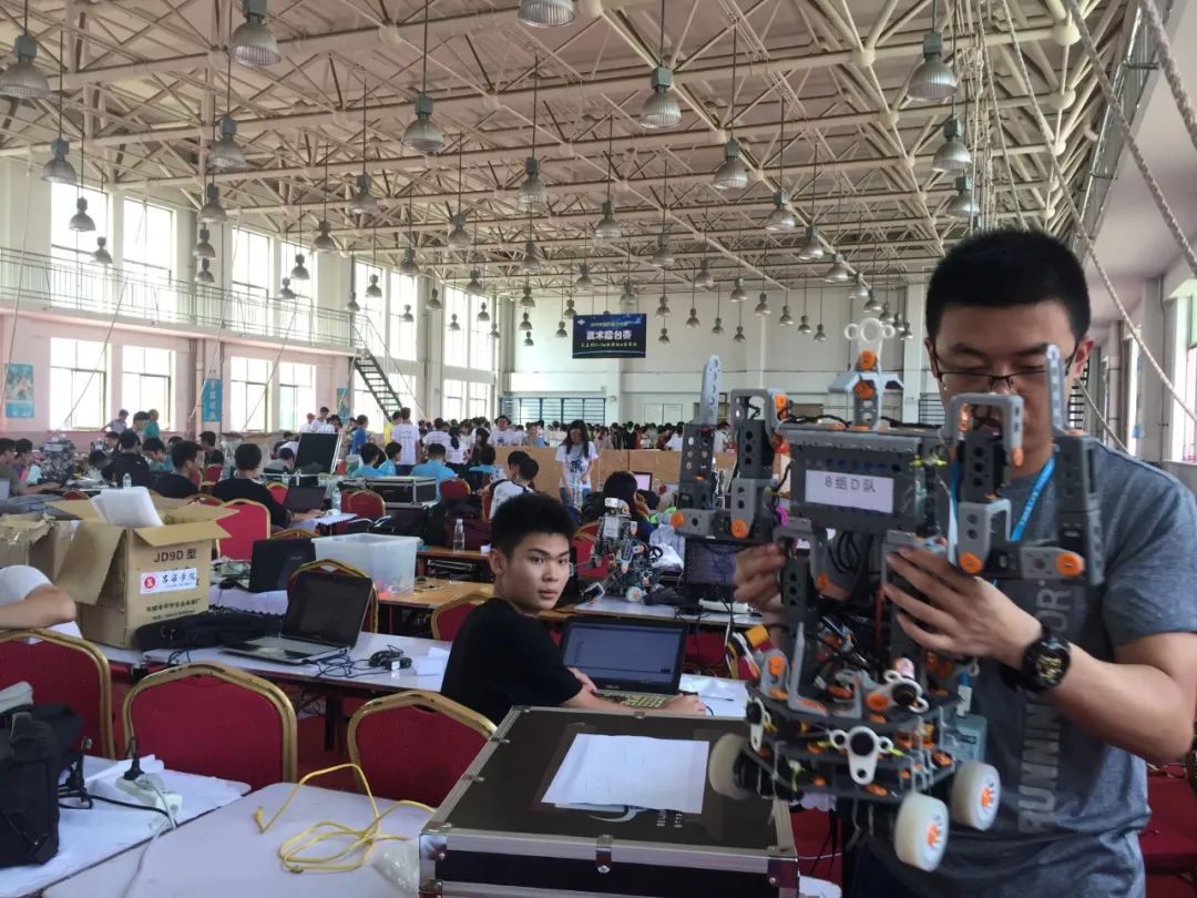 数据科学与大数据技术专业属于什么系 c1ea797eeb3a4c18a75449a0f5b5257b.jpeg